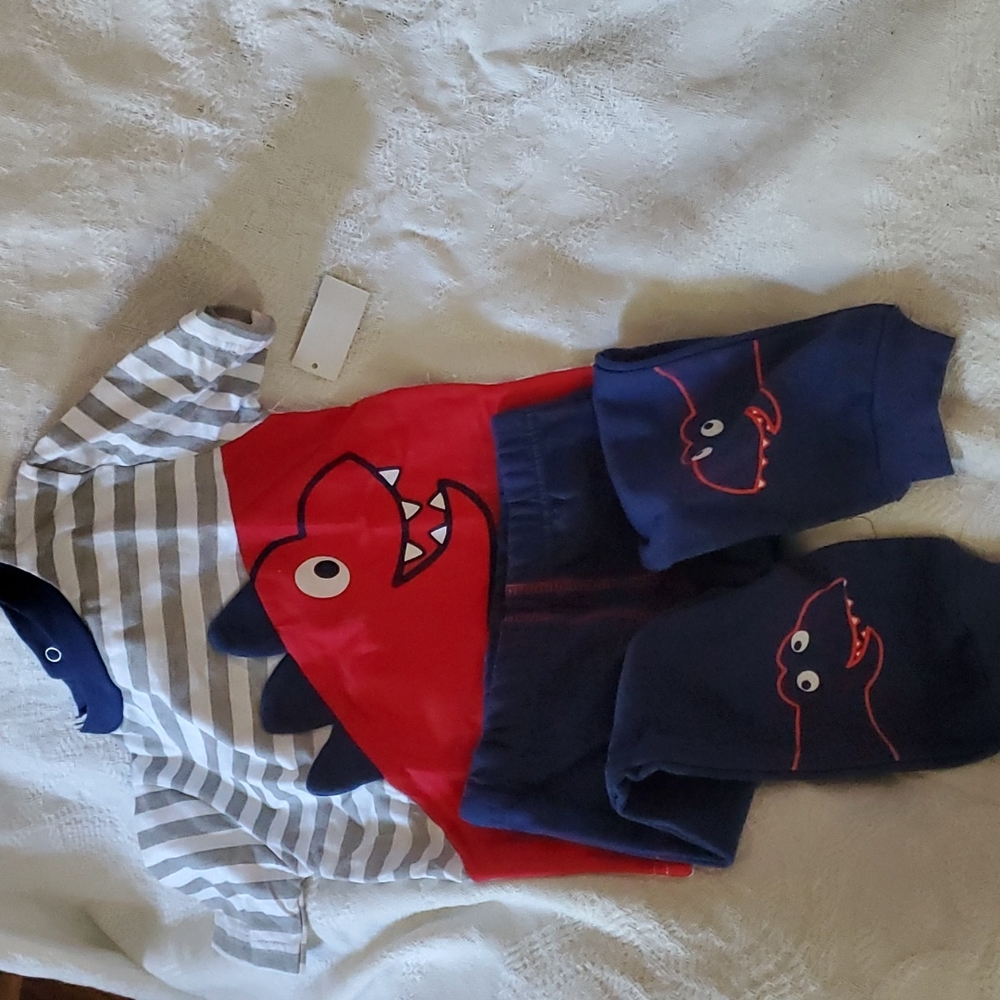 Quacker Jack 18 month size Boy Dinosaur Outfit